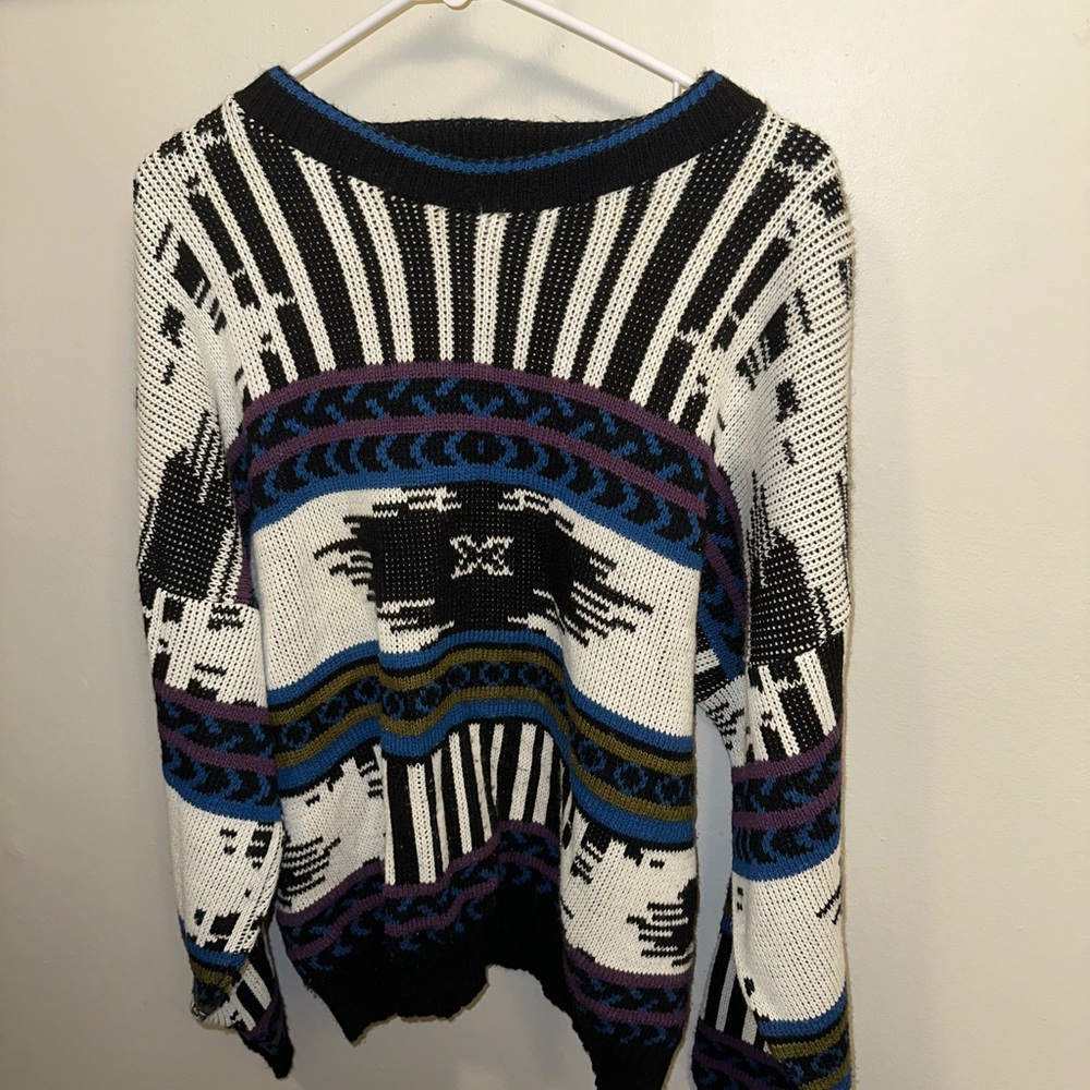 Black and White Patterned Sweater